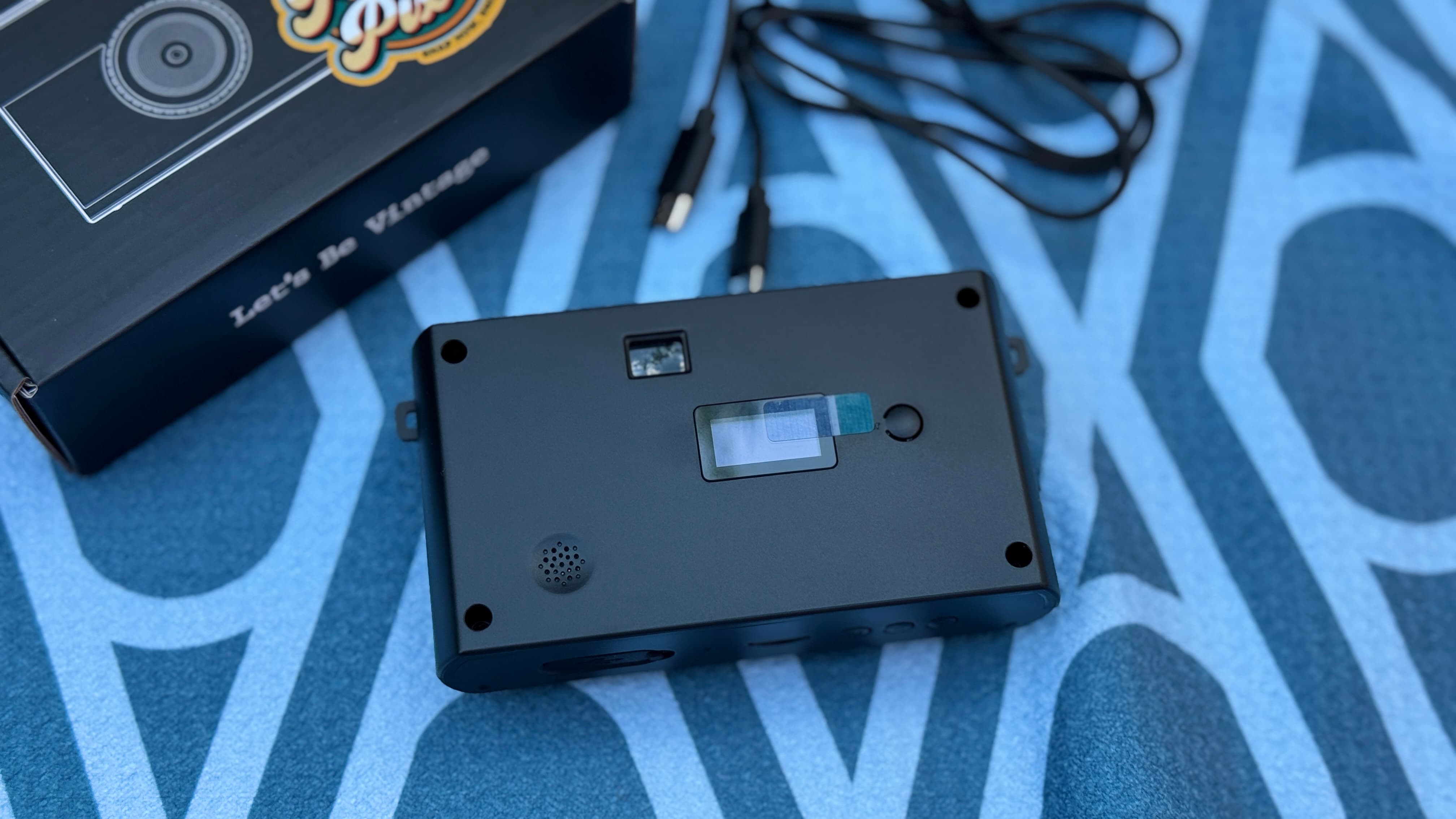 Premium Black thumbnail 4